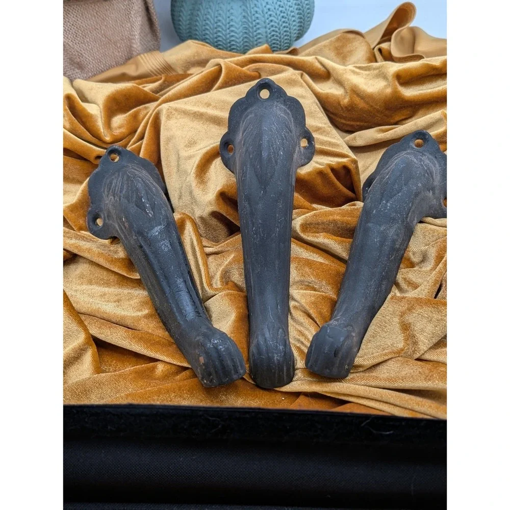 3 Ornate Cast Iron Wood Stove Legs Salvage Lion Paw Foot Replacement Vintage